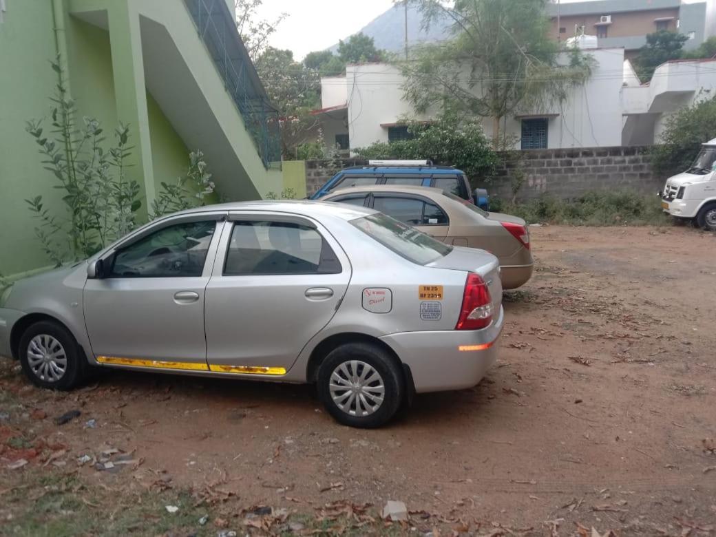 Sri Shankaraa Guest House Tiruvannāmalai Eksteriør bilde