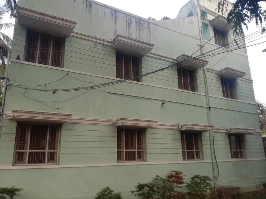 Sri Shankaraa Guest House Tiruvannāmalai Eksteriør bilde