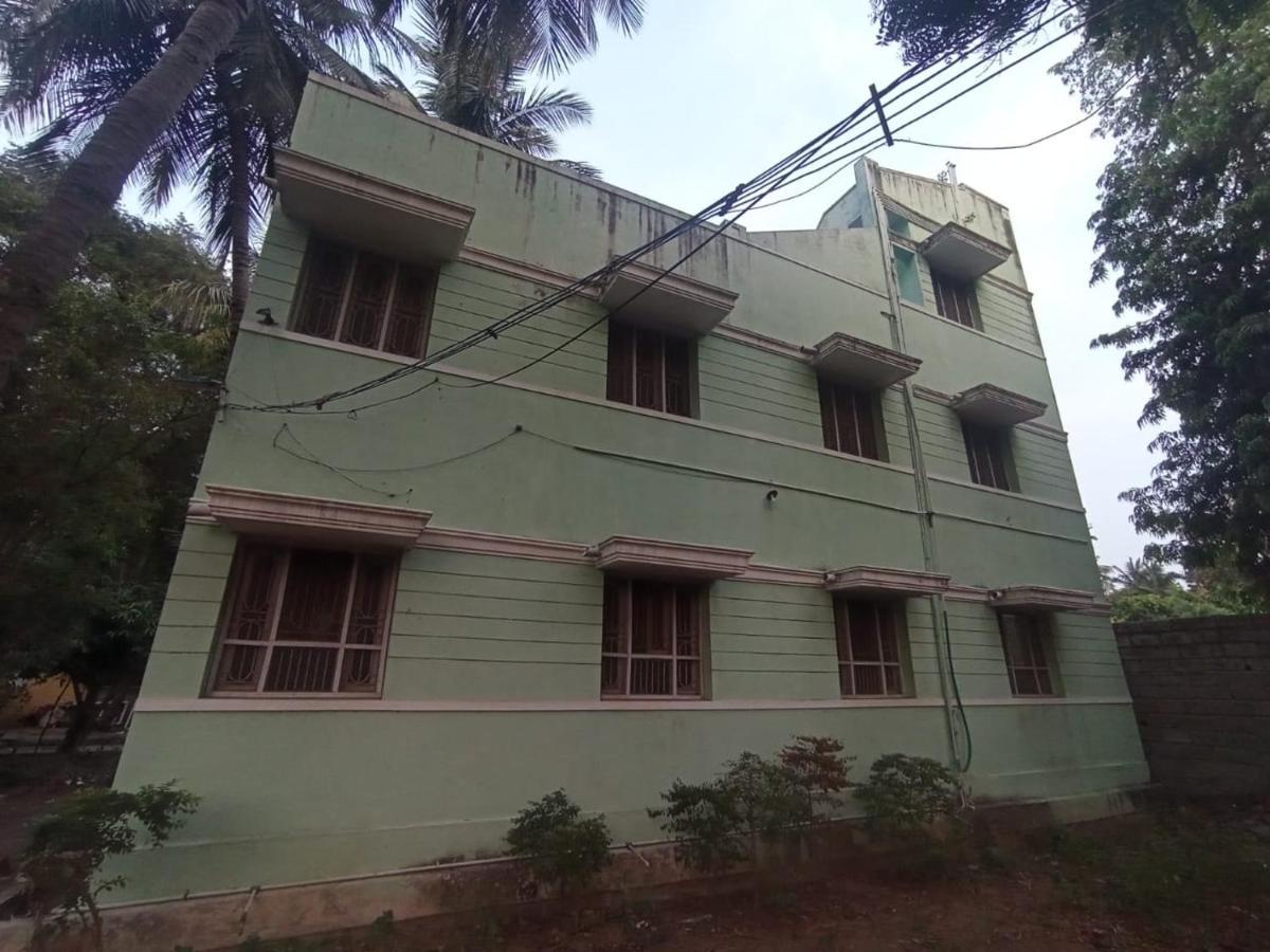Sri Shankaraa Guest House Tiruvannāmalai Eksteriør bilde